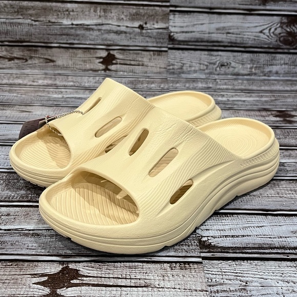 🆕 Recovery Slides / Sandals Size 10 Women / 8 Men’s in Beige Comfy - Picture 8 of 15